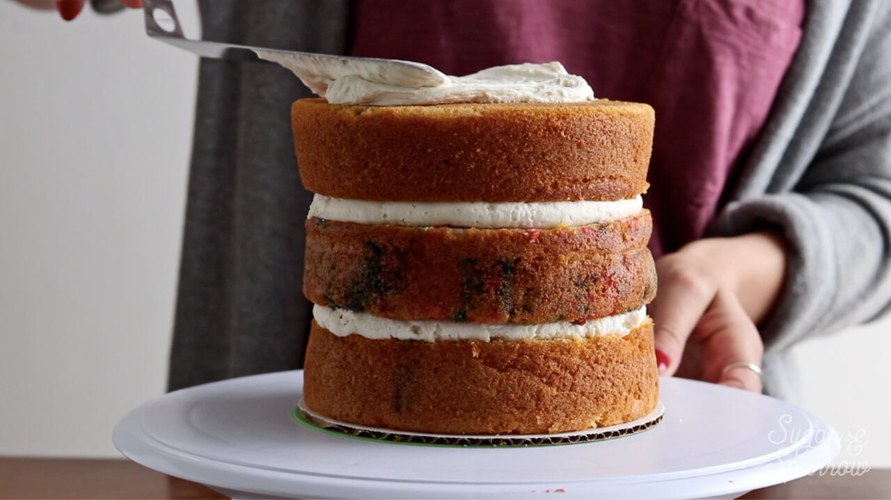 how to frost a semi naked cake