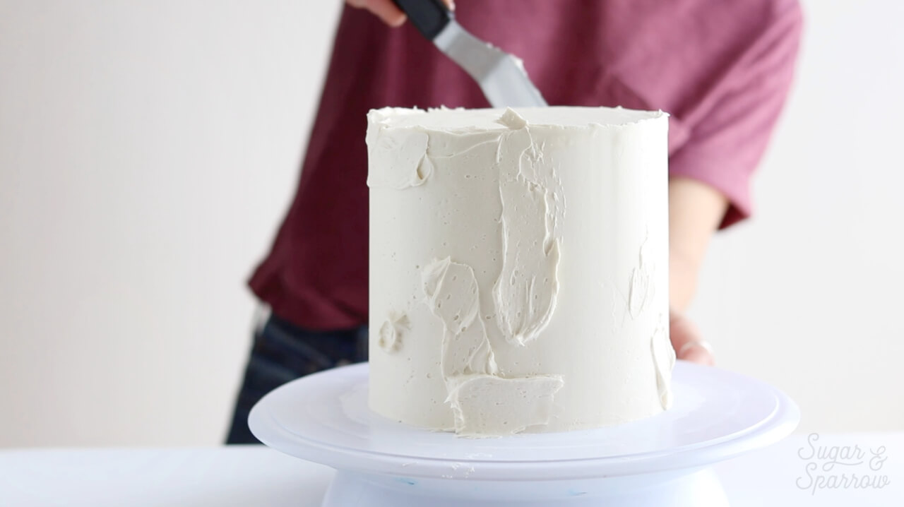 cake decorating tips for frosting a cake