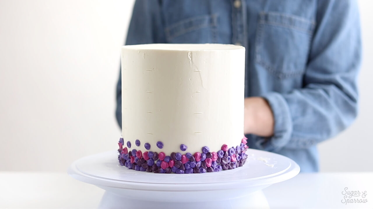 Durre på X: Designer bags cake #desingercake #rainbowcake https