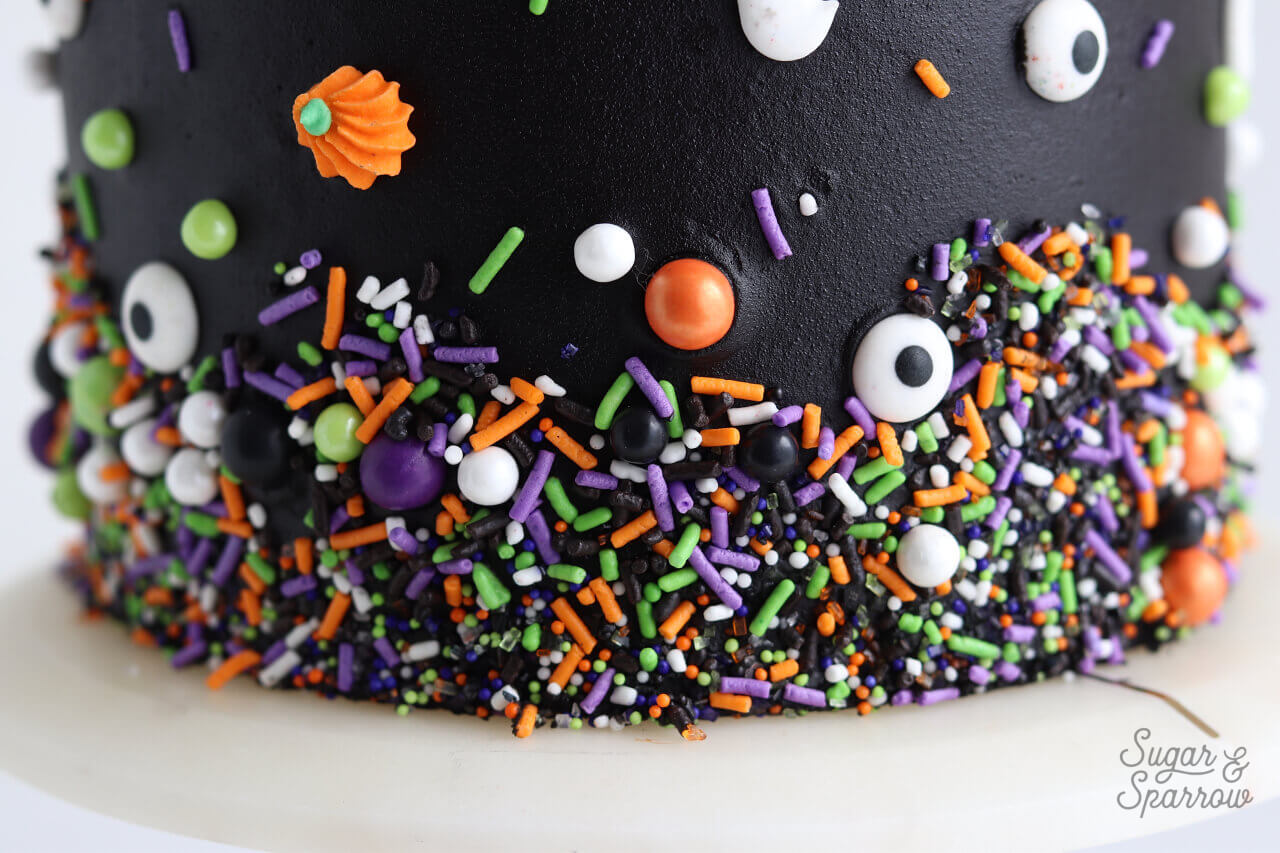 how to add sprinkles to cake