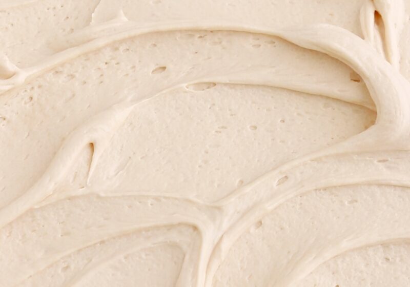 salted caramel buttercream recipe for cakes and cupcakes