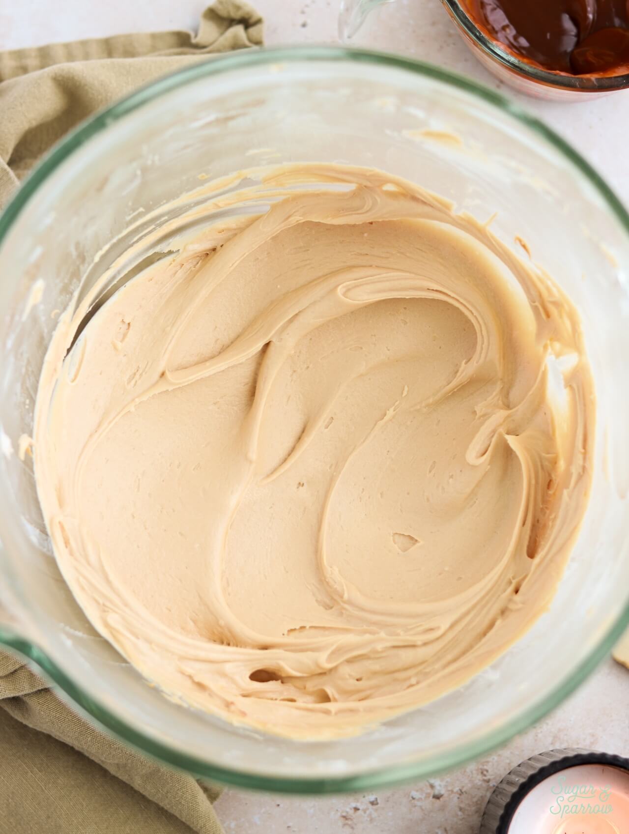 caramel buttercream recipe for cake decorating