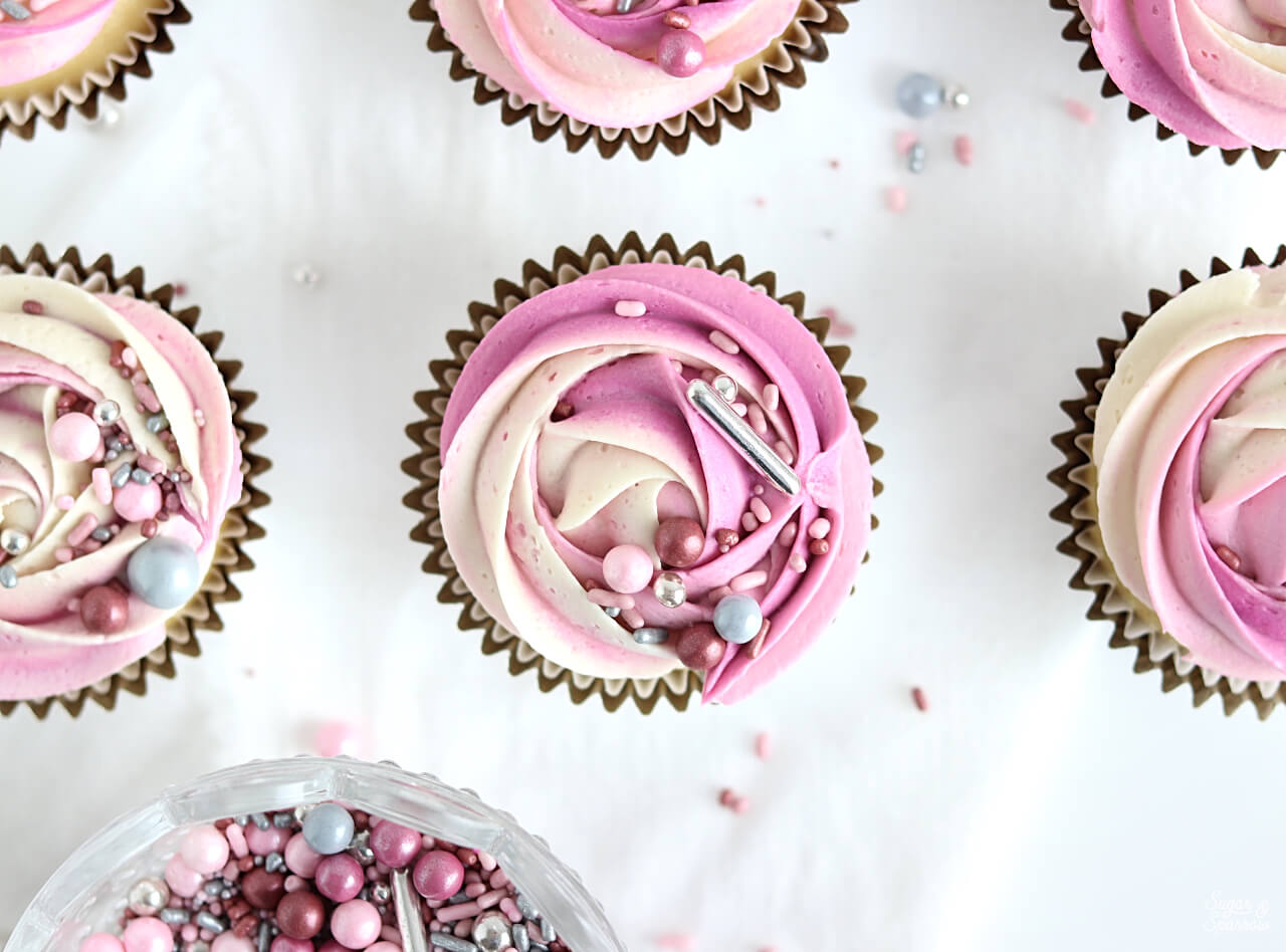 valentines day cupcakes with sprinkles