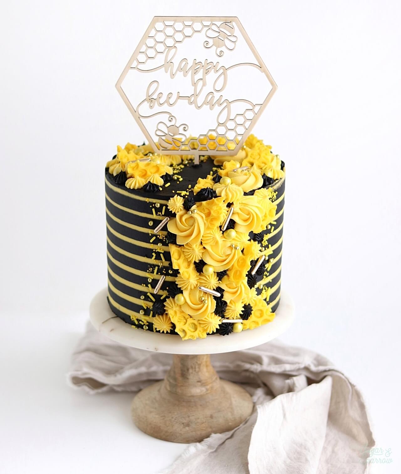 bee cake tutorial