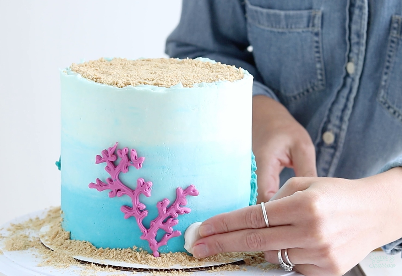 how to decorate under the sea cake