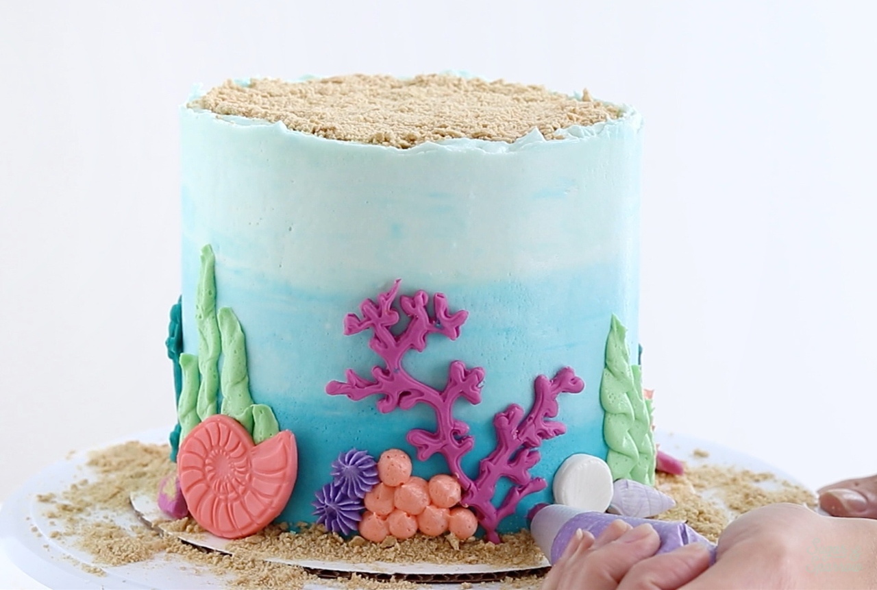 coral reef buttercream cake tutorial