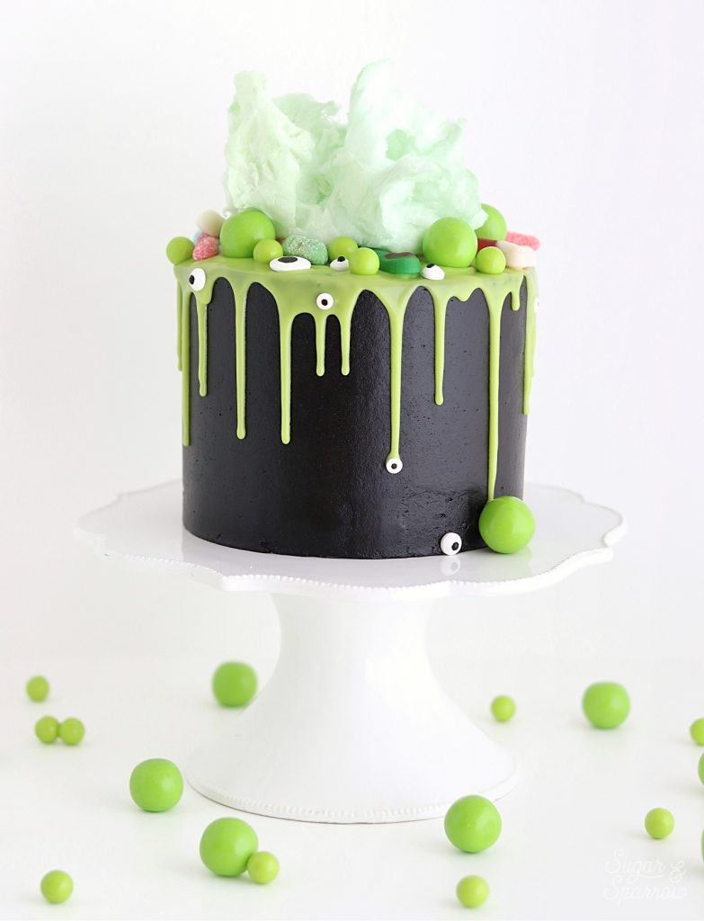 Cauldron Cake by Sugar and Sparrow