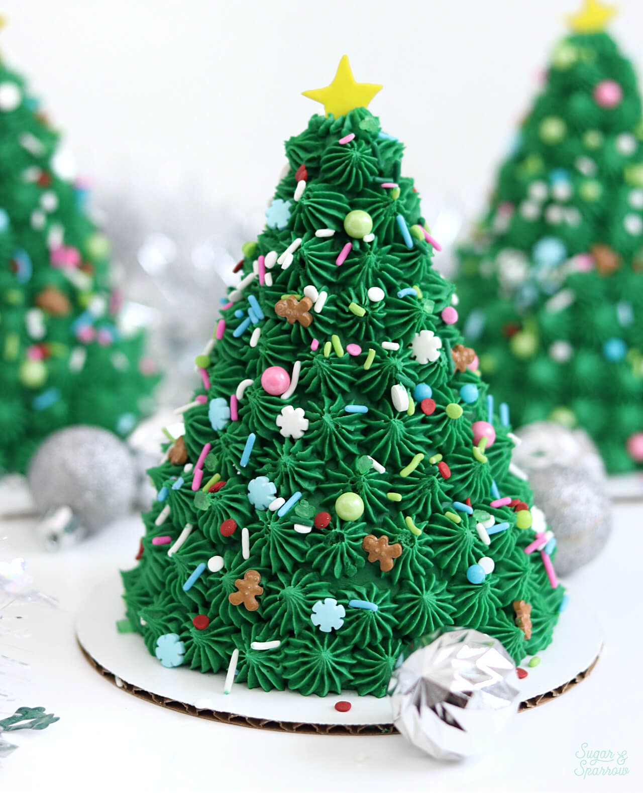 A Christmas Tree Cake