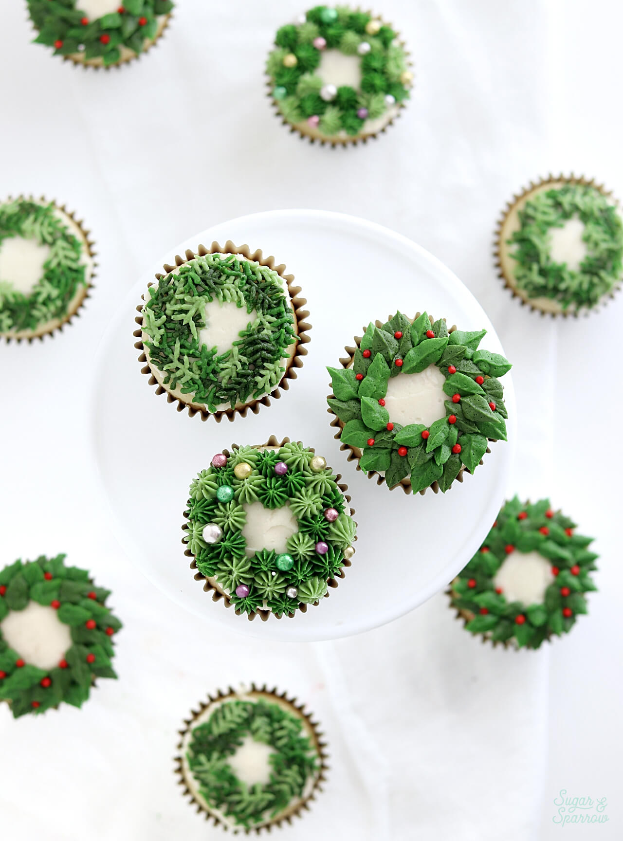 christmas wreath cupcakes by sugar and sparrow