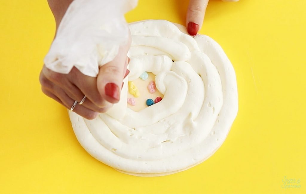 frosting the parchment round