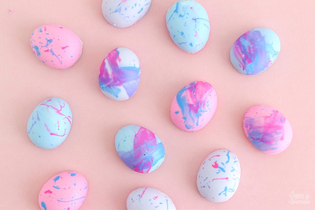 Easter Egg Decorating Ideas: Pastel Colors