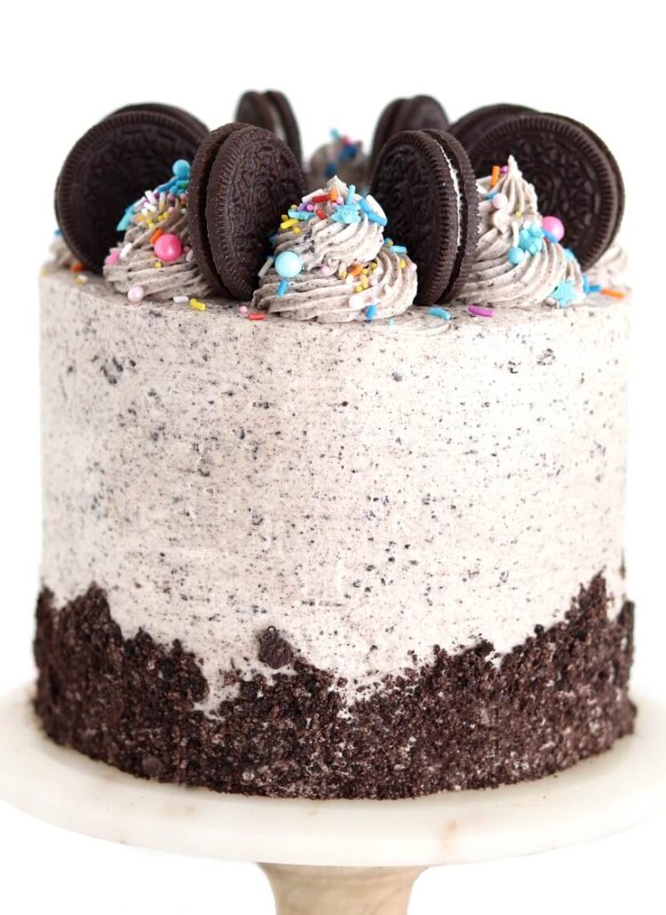 vegan chocolate oreo cake by sugar and sparrow