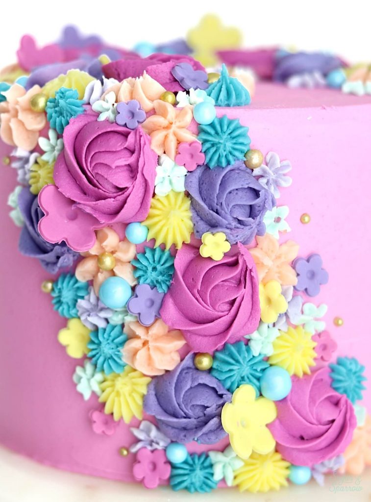 spring floral cake tutorial by sugar and sparrow