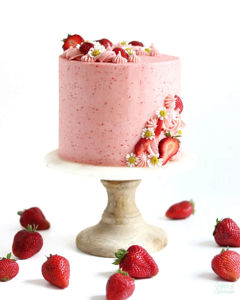 strawberry cake with strawberry frosting recipe