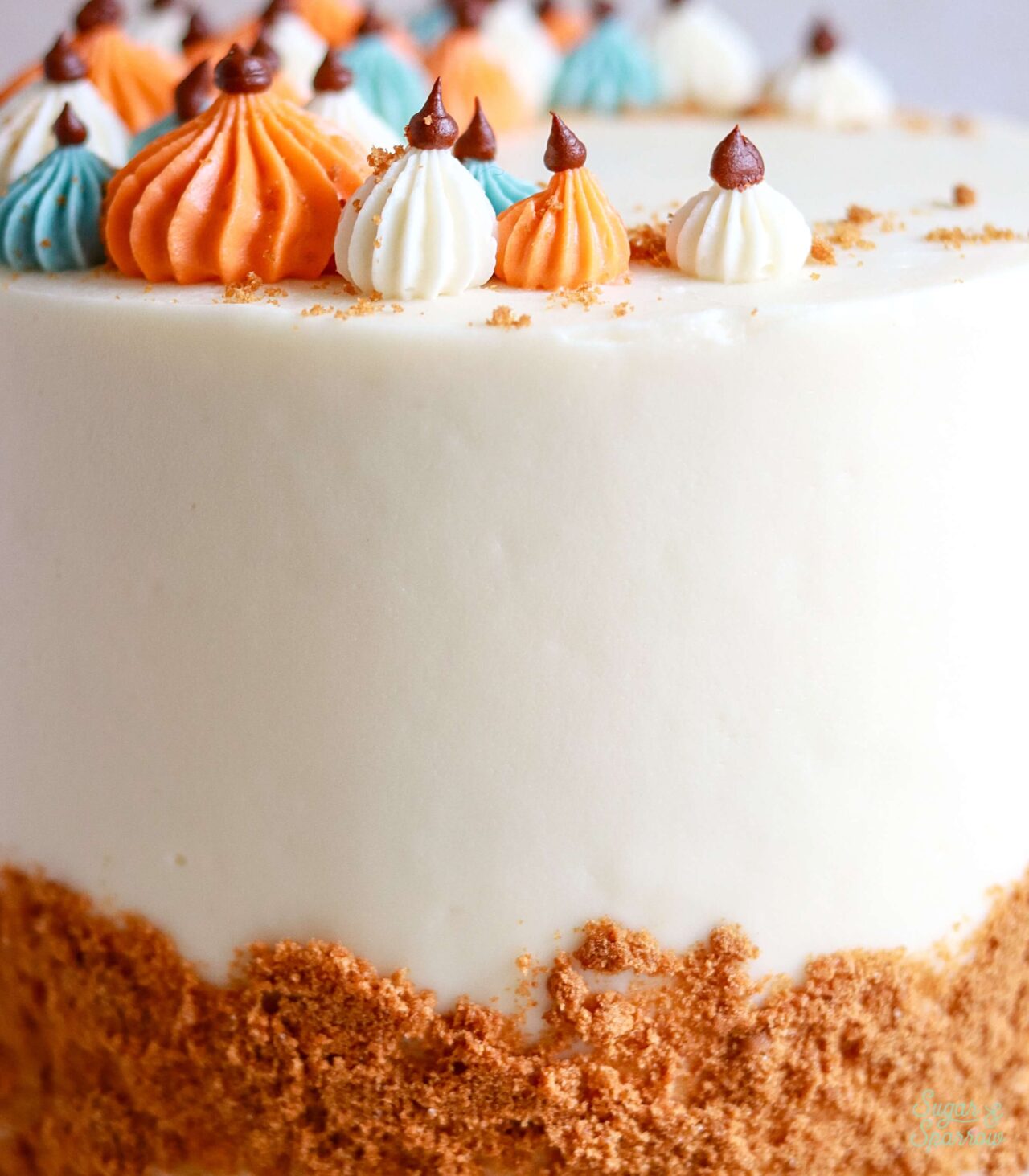 cream cheese frosting with a smooth finish