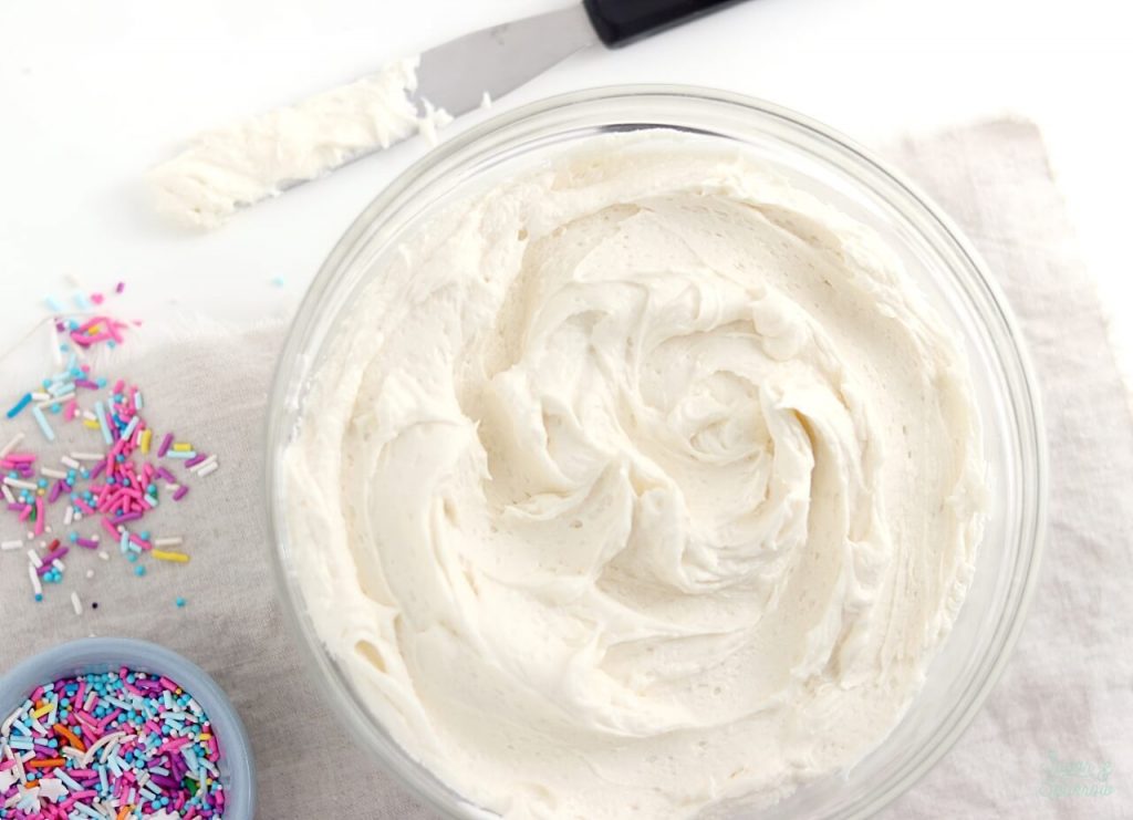 vegan vanilla buttercream recipe by sugar and sparrow