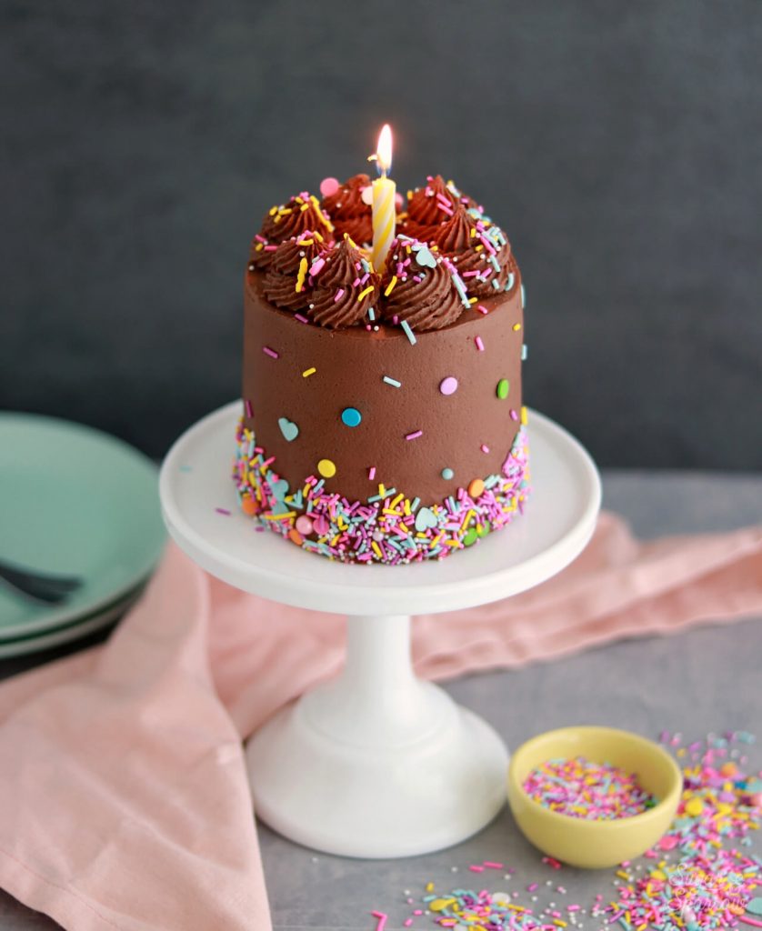 Practical Tips for Photographing Cakes Plus Editing - I Scream for  Buttercream