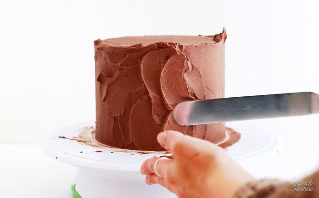 how to frost a rustic textured buttercream finish on cake