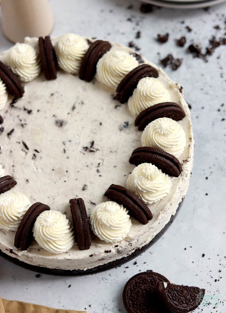 Oreo cheesecake recipe by sugar and sparrow