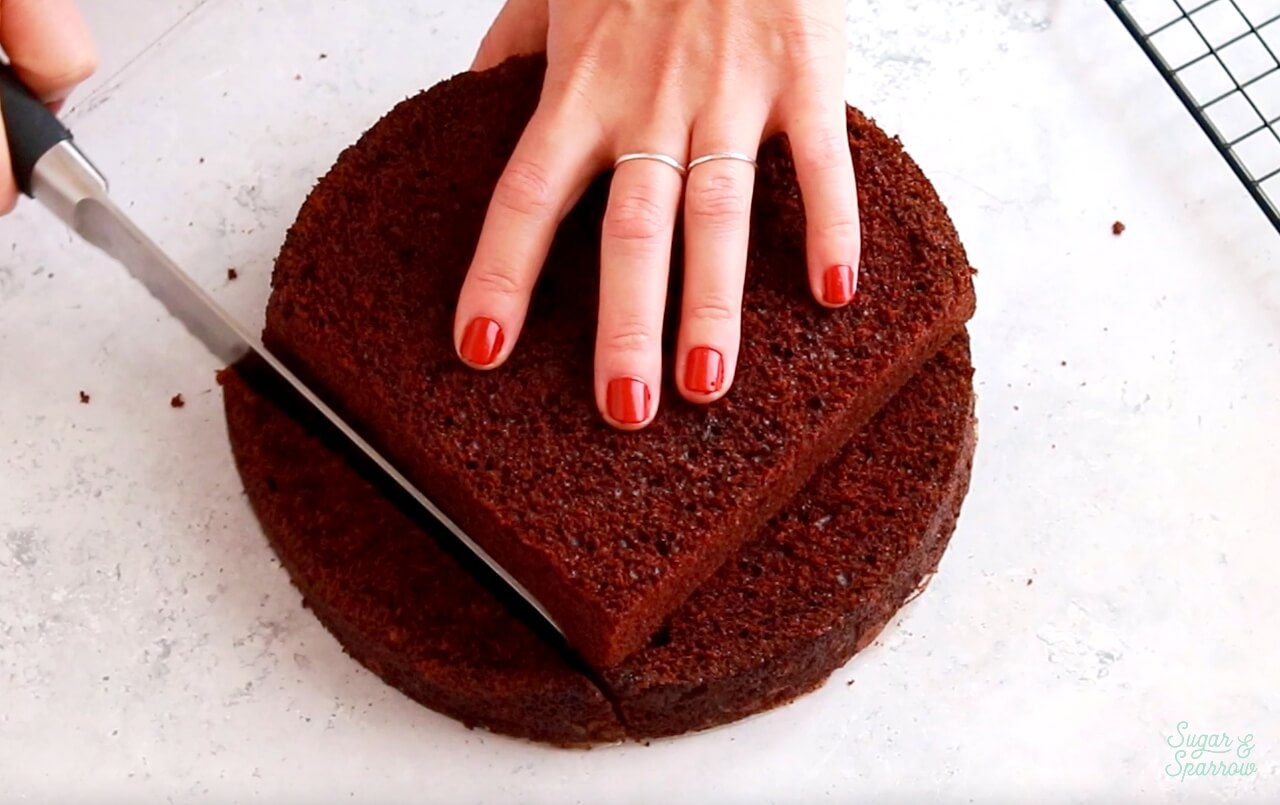 how to make a heart shaped cake