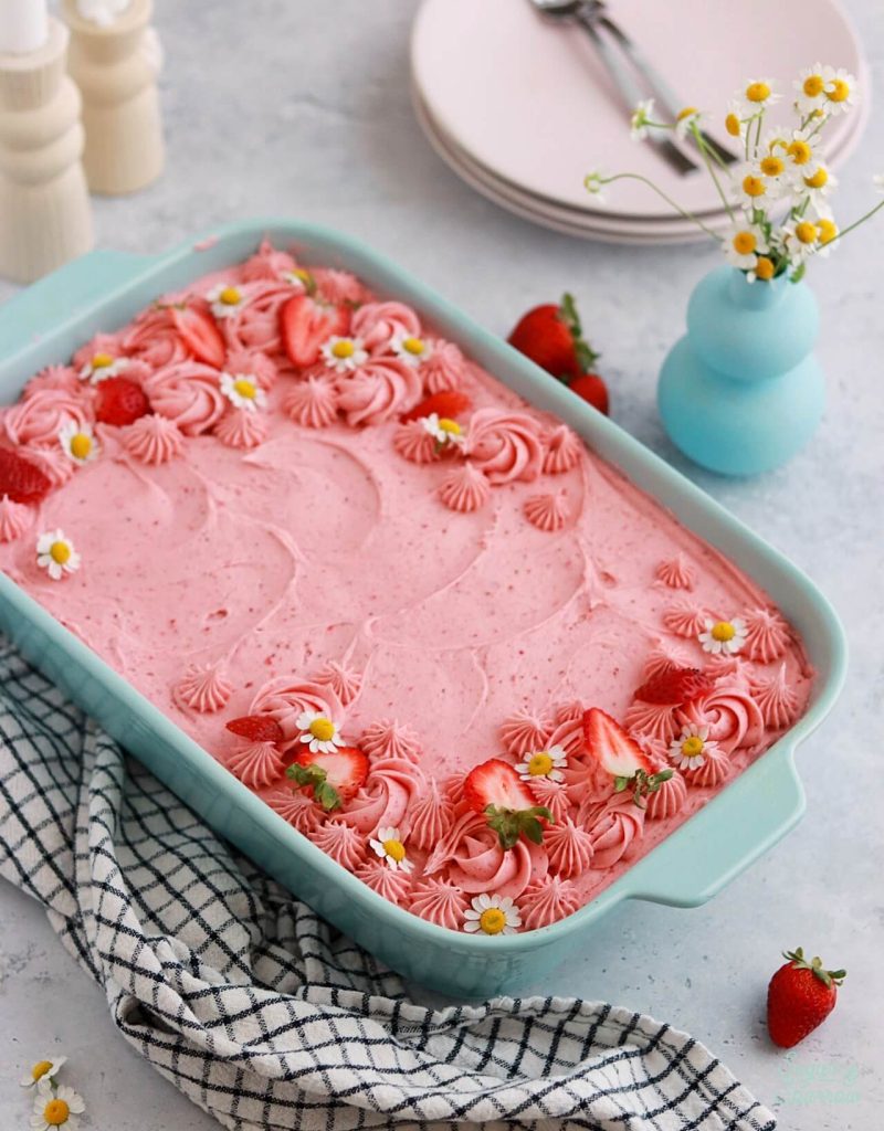fresh strawberry cake recipe