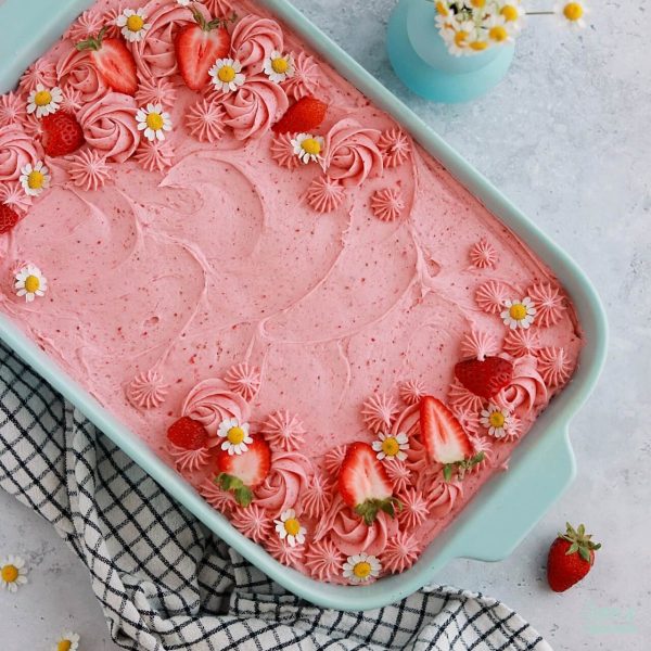 strawberry sheet cake recipe