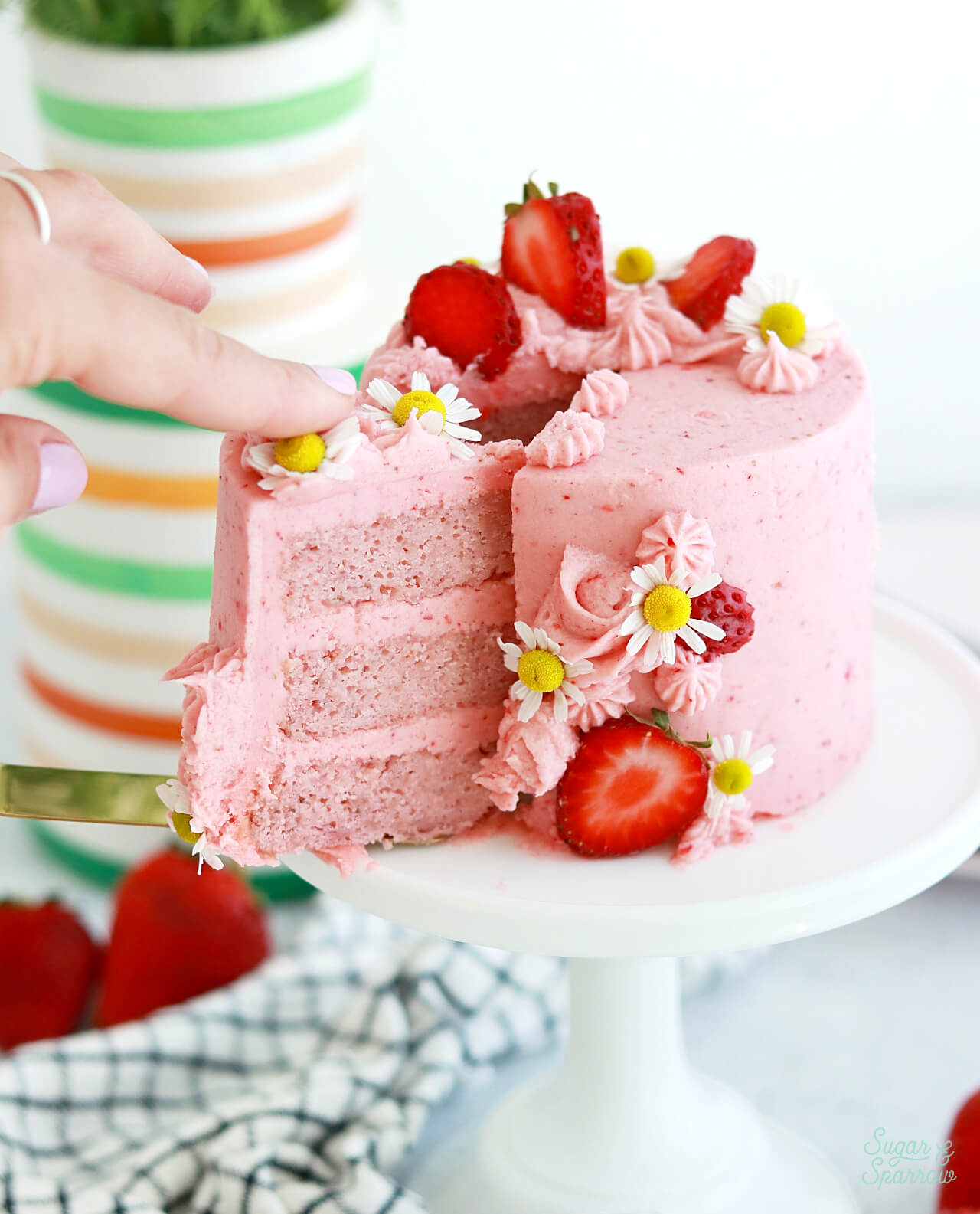 4 inch strawberry layer cake recipe