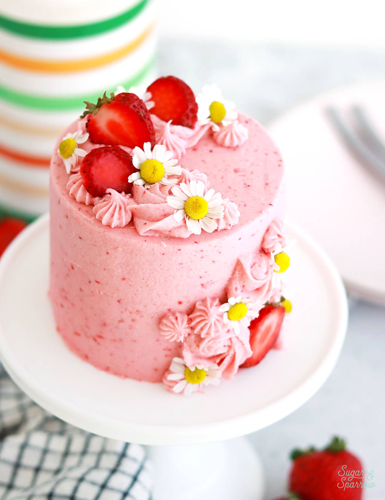 strawberry smash cake recipe