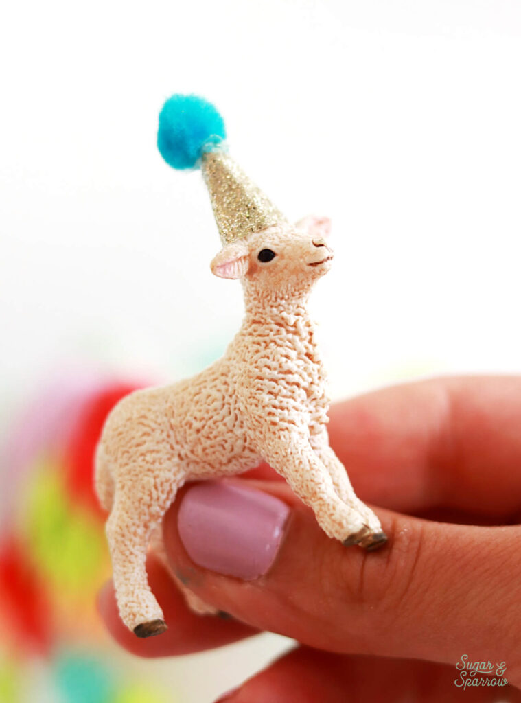 animals with party hats cake topper diy