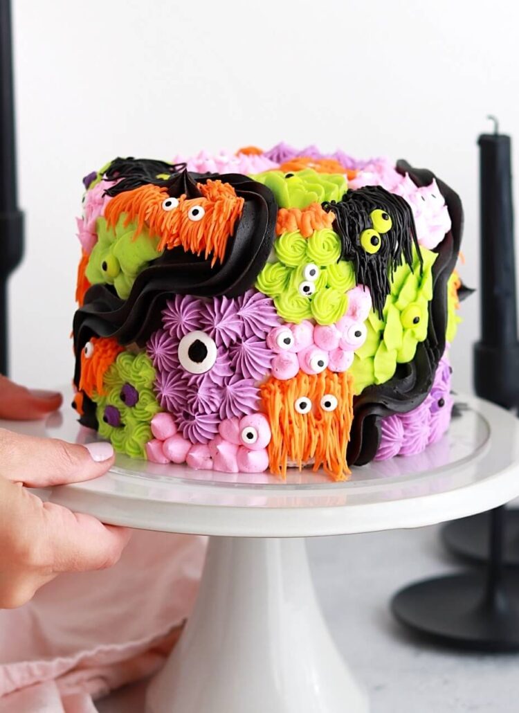 halloween monster cake by sugar and sparrow