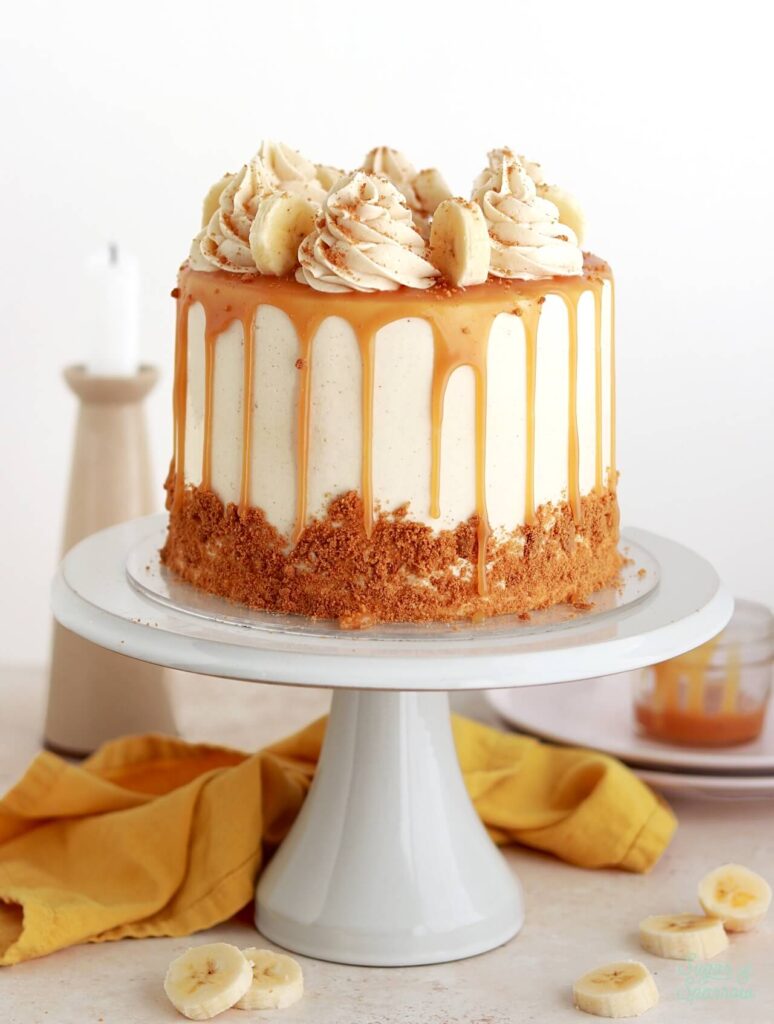 banana layer cake recipe by sugar and sparrow