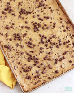 baking a big cookie in a sheet pan