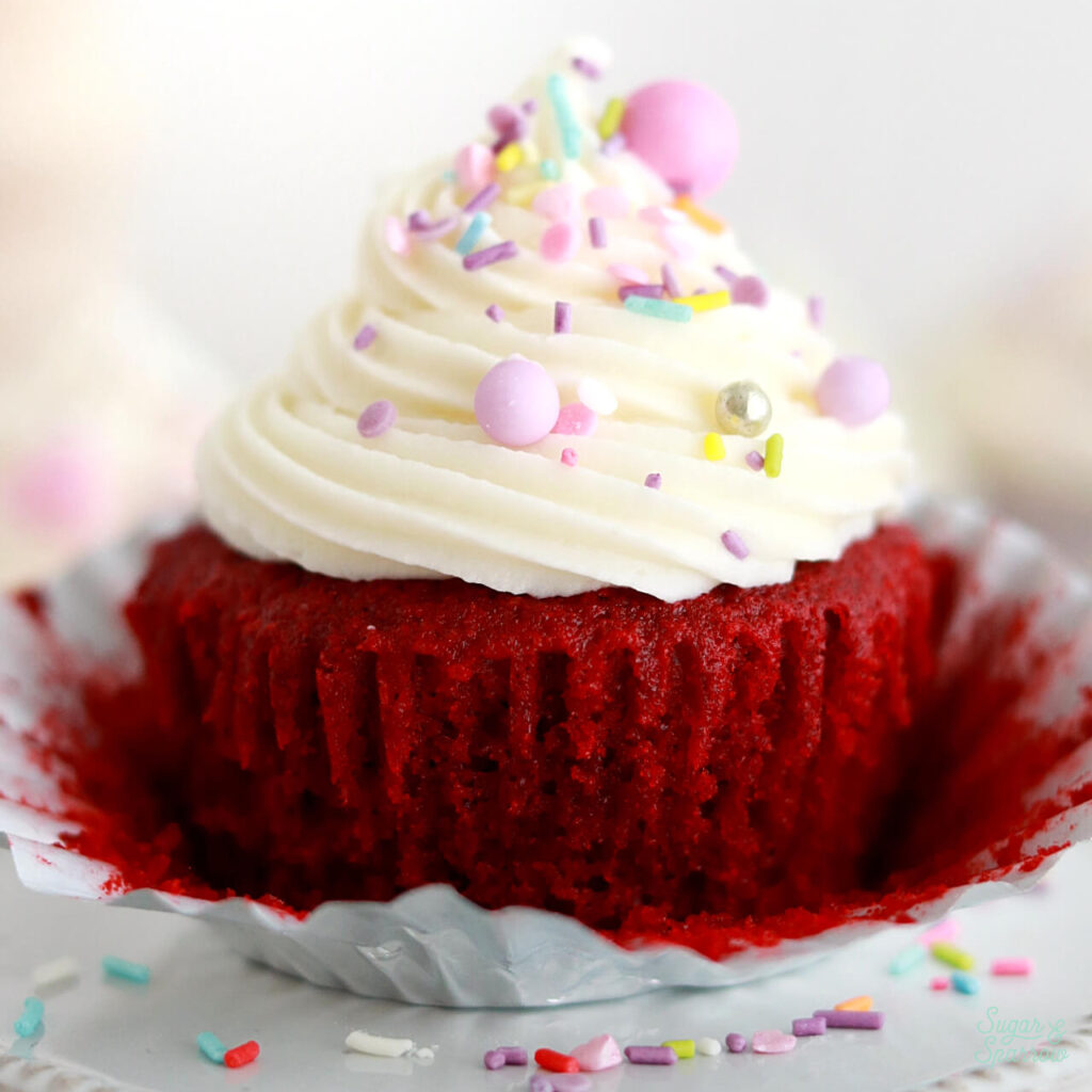 red velvet cupcakes with cream cheese buttercream recipe
