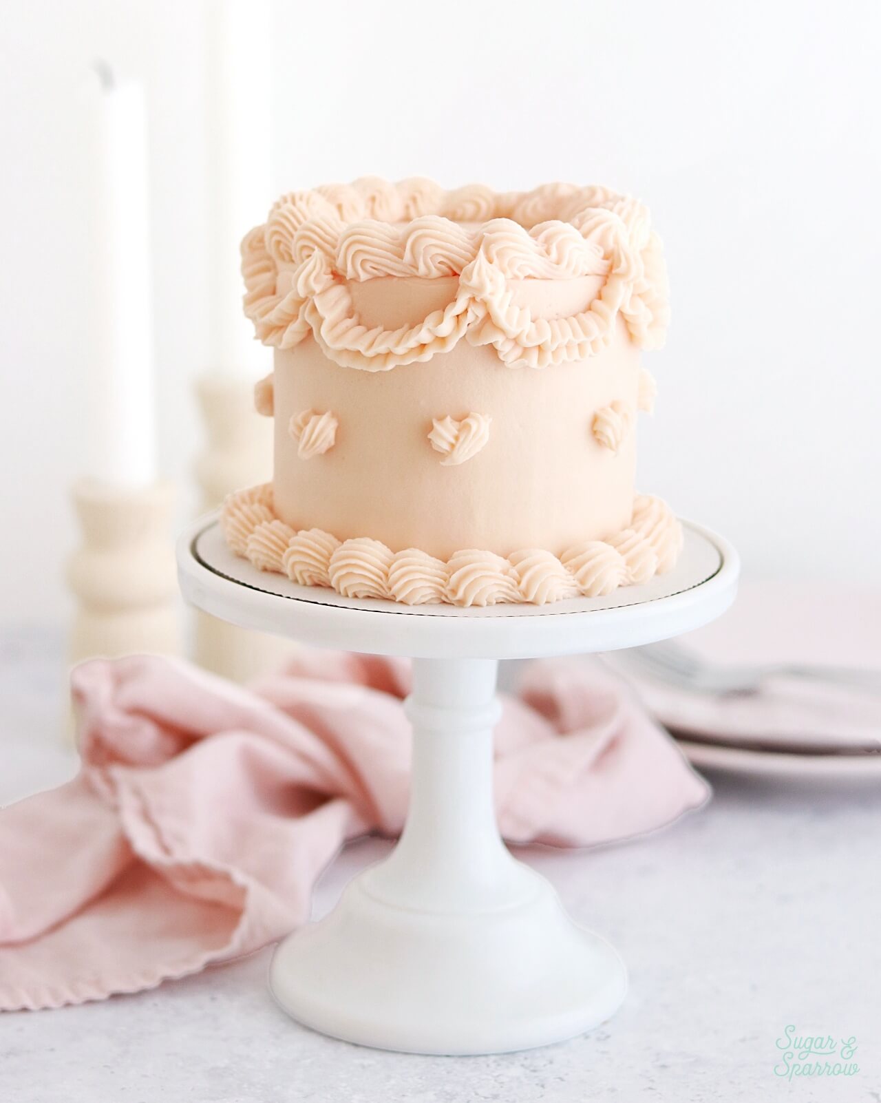 mini lambeth cake by sugar and sparrow