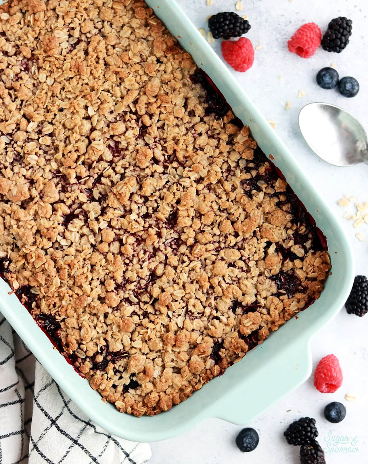 berry crisp recipe with summer berries
