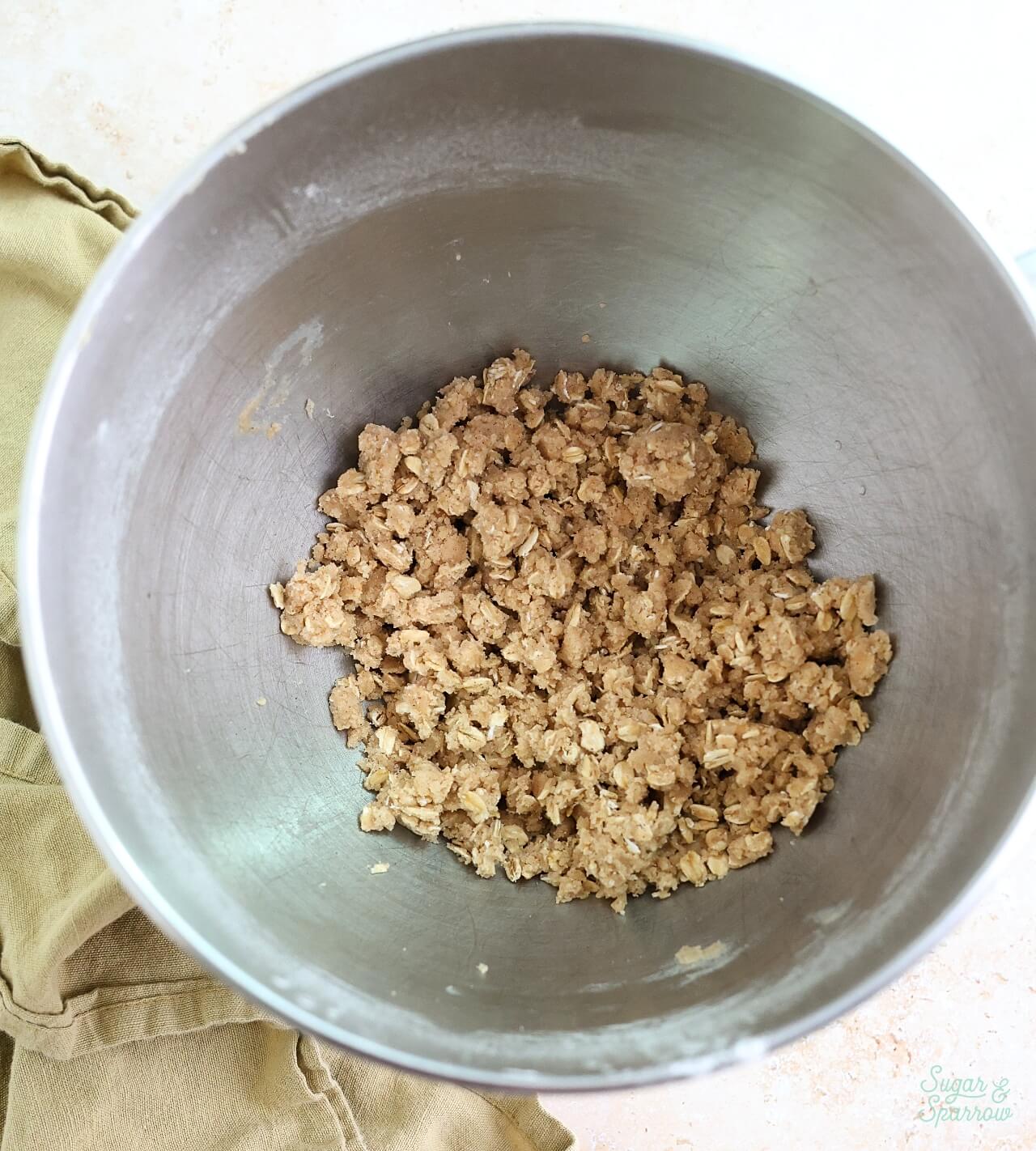 how to make buttery oat streusel