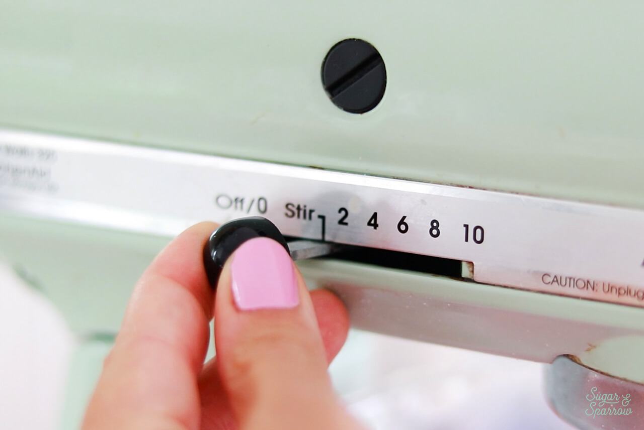 what does it mean to mix on low speed