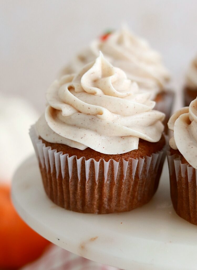 pumpkin cupcakes recipe with cream cheese frosting