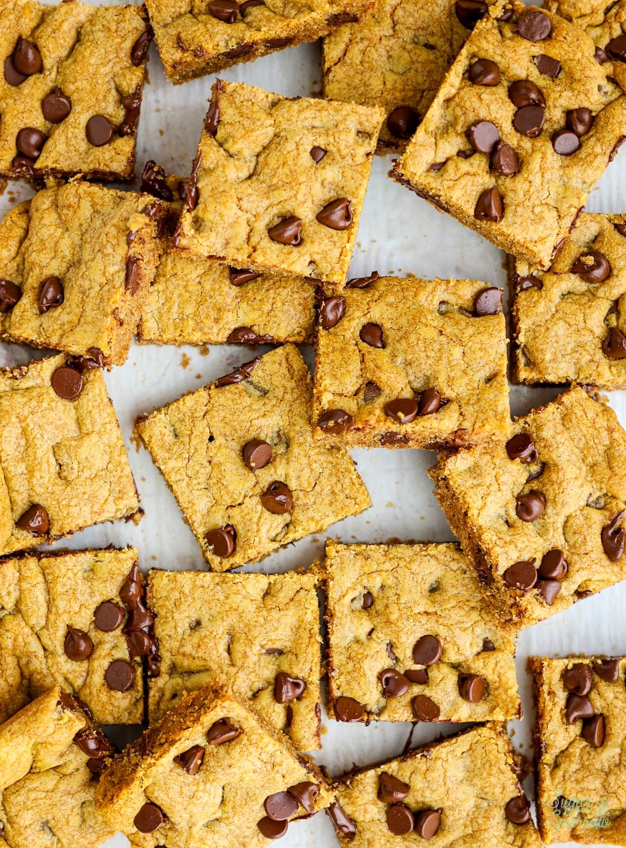 pumpkin chocolate chip cookie bars recipe