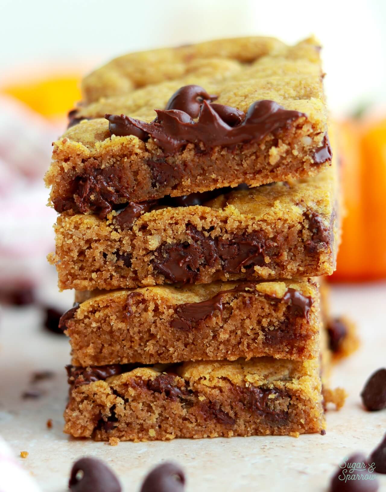 chewy pumpkin chocolate chip cookie bars recipe