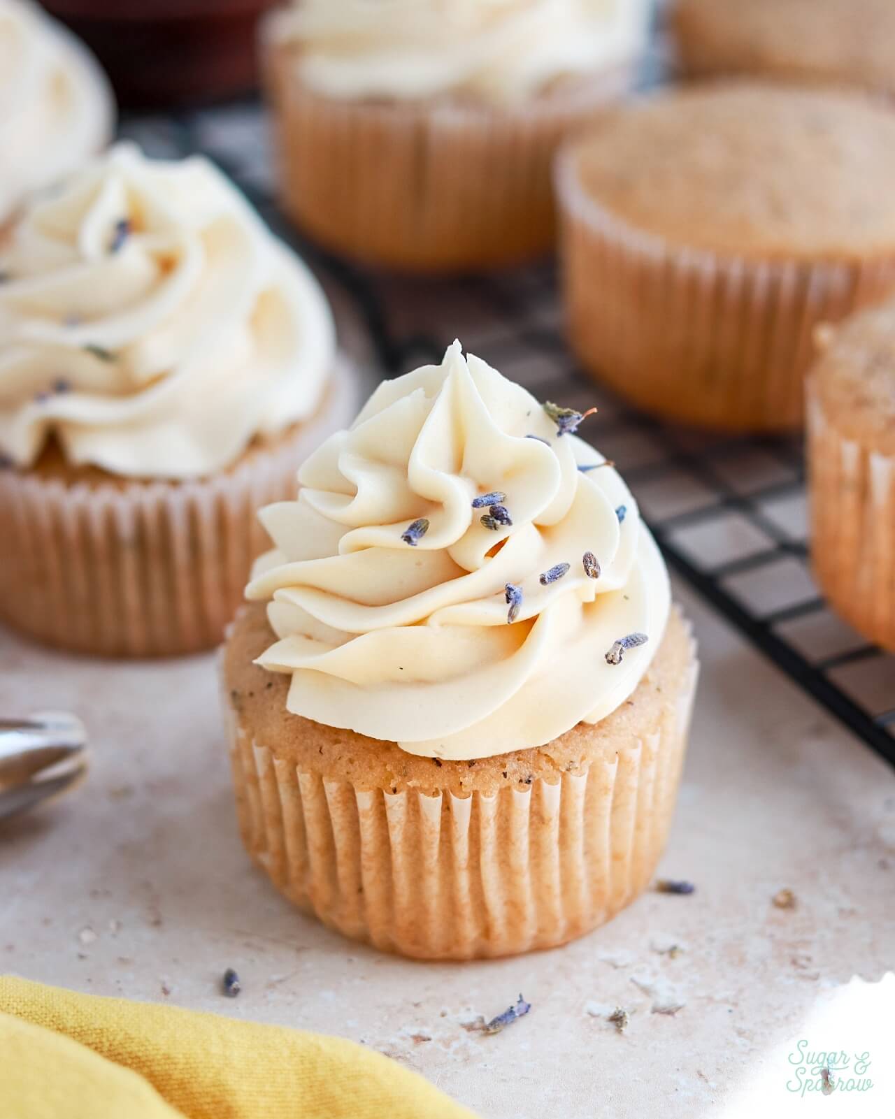 earl grey cupcakes recipe by sugar and sparrow