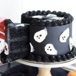 vegan dye-free black velvet cake