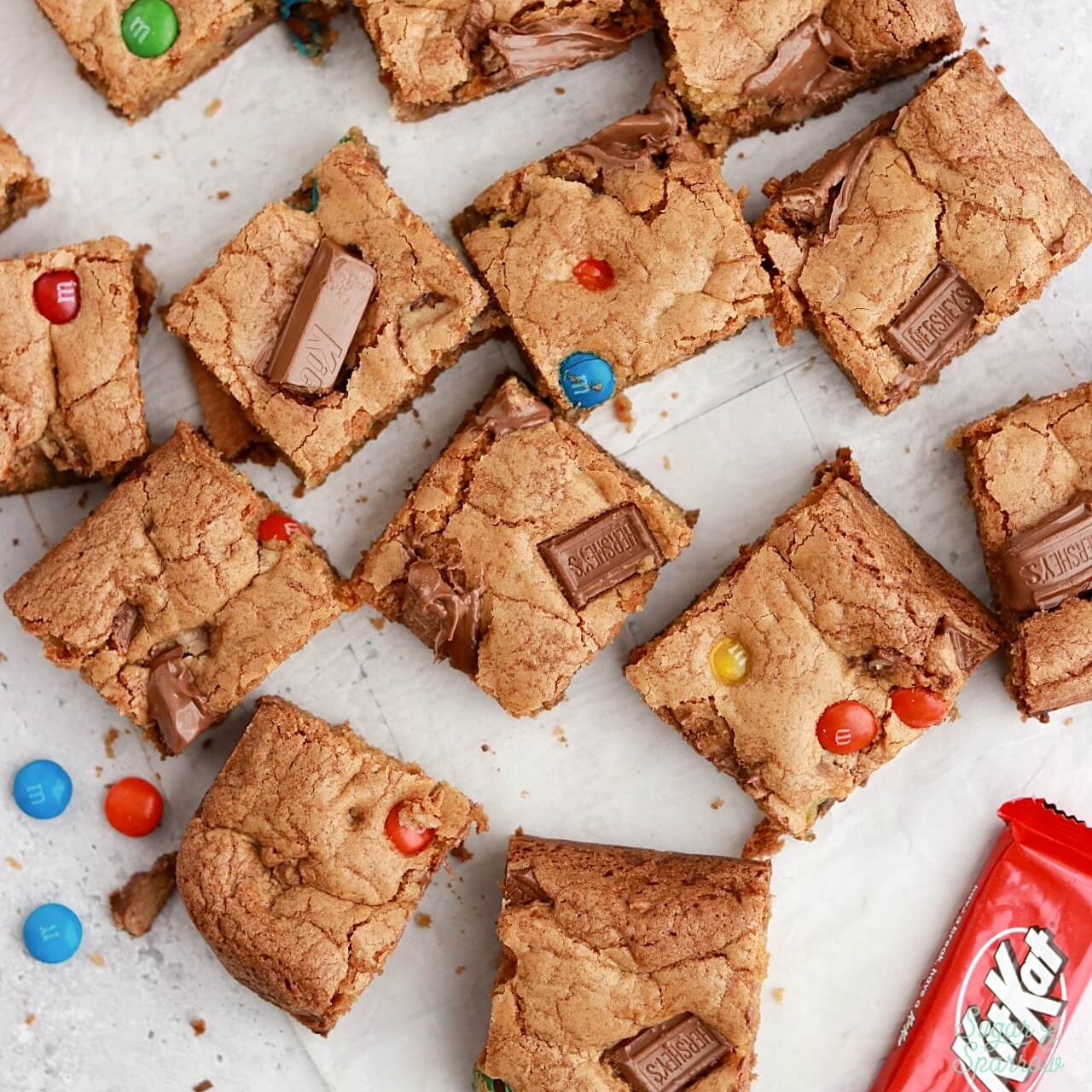 cookie bar recipe with halloween candy bars