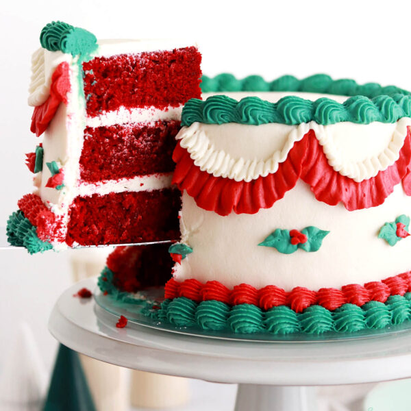 vintage christmas red velvet cake