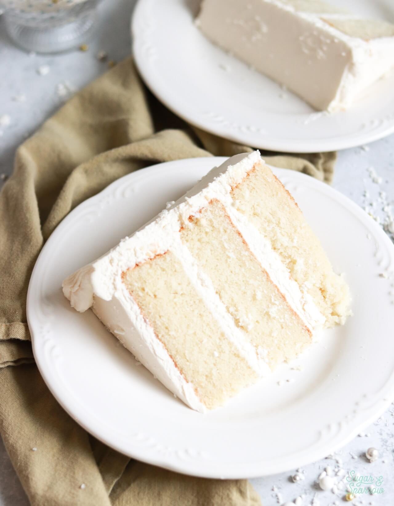 white cake recipe with vanilla frosting