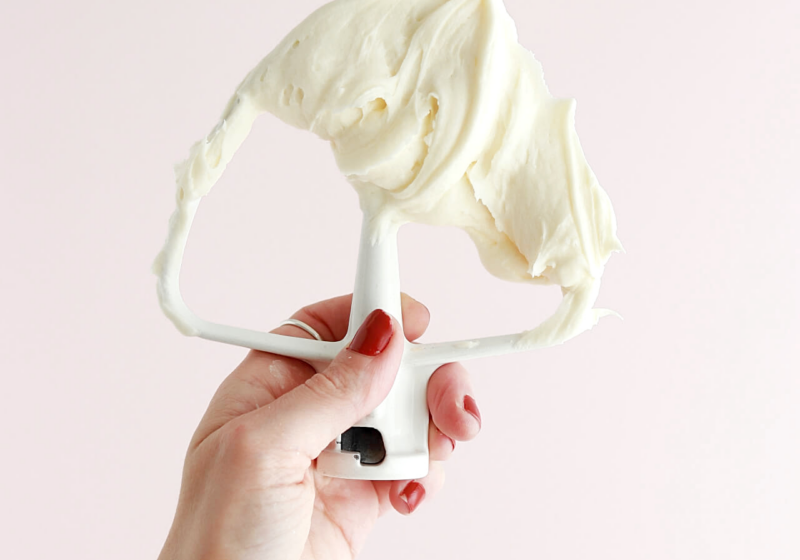 how to make stabilized cream cheese frosting