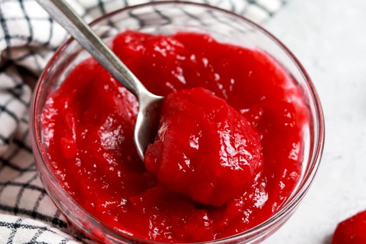 seedless raspberry filling recipe for cake and cupcakes