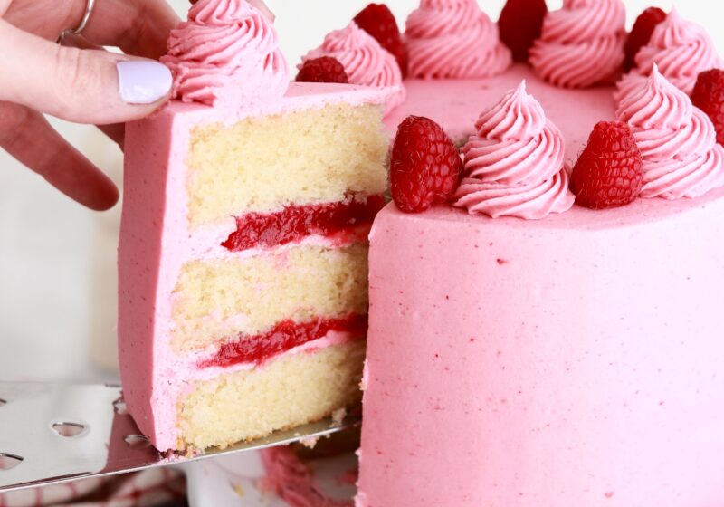 vanilla raspberry layer cake recipe with raspberry filling and raspberry frosting