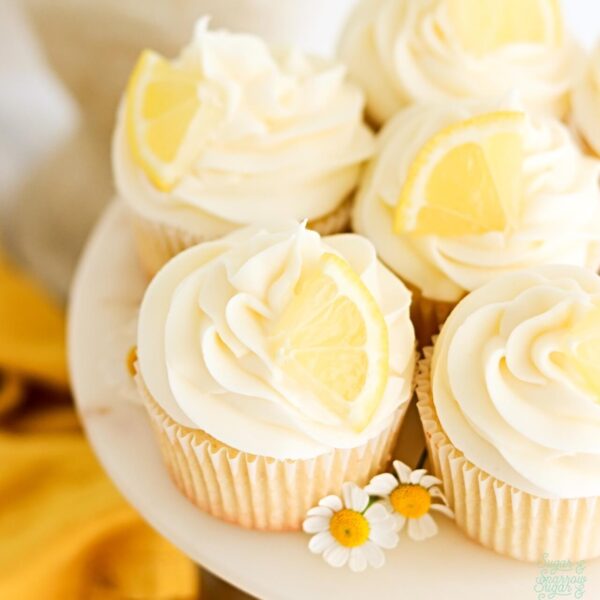lemon cupcakes with lemon frosting