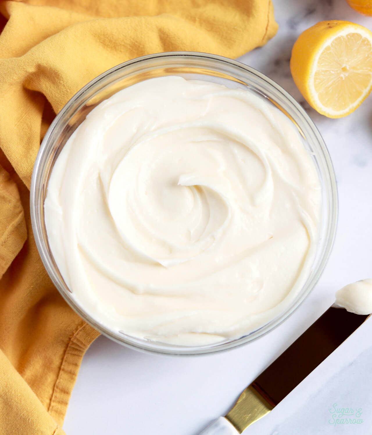 lemon cream cheese buttercream recipe for cakes and cupcakes